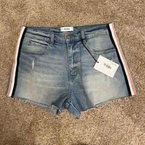Never worn. Size 30 Pistola denim shorts